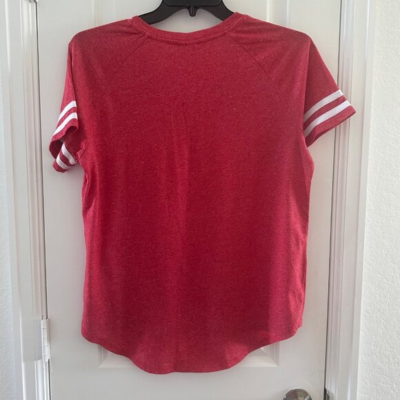 Louisiana Ragin Cajuns Red V-Neck T-Shirt 2XL By Creative Apparel Concepts With - Picture 2 of 4